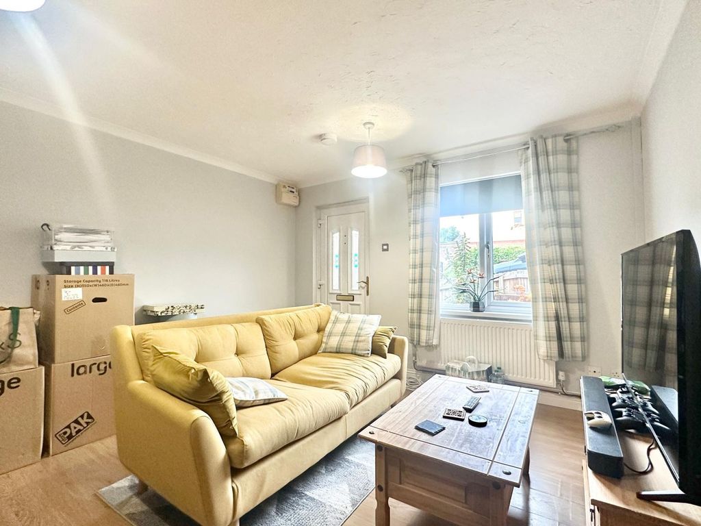 Property photo 2 of 13
