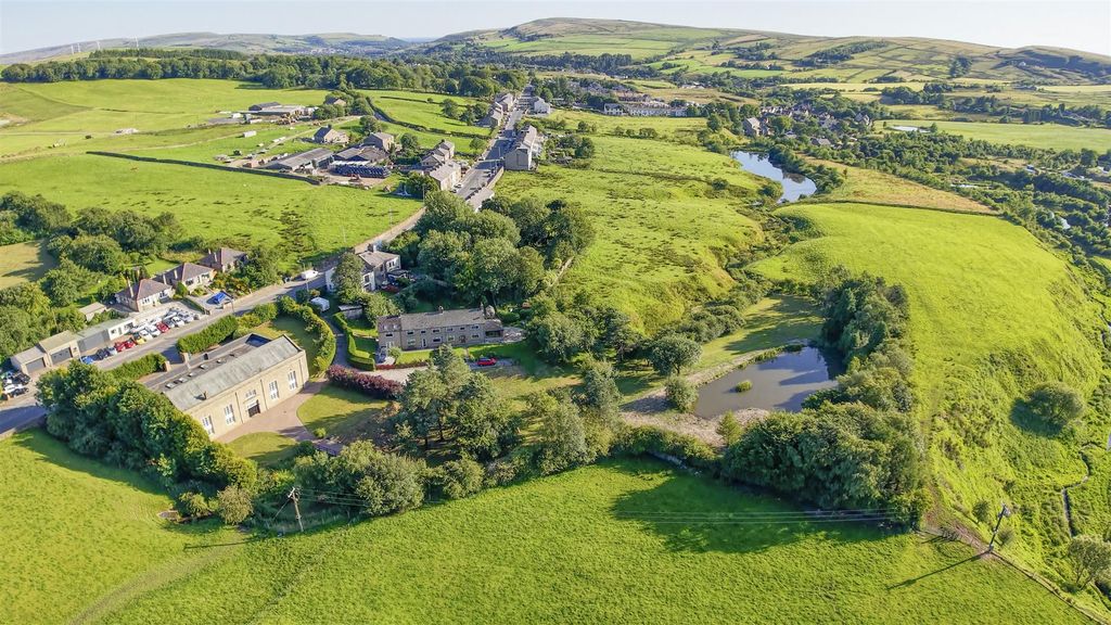 Property photo 2 of 52 Aerial Setting