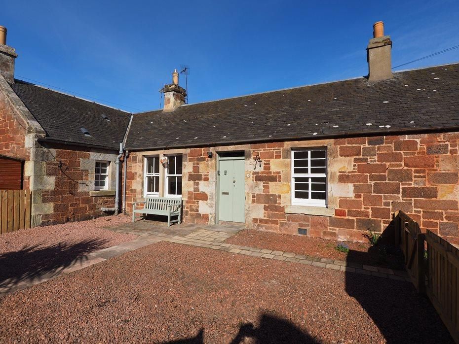 Property photo 1 of 24