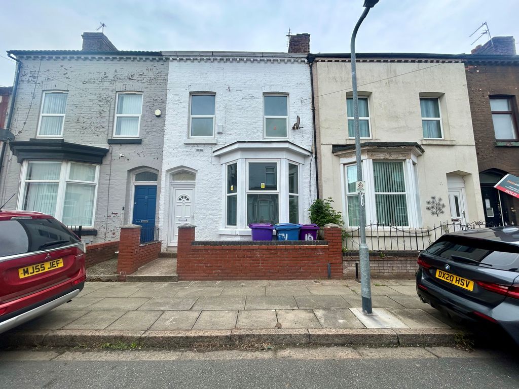 Property photo 1 of 13