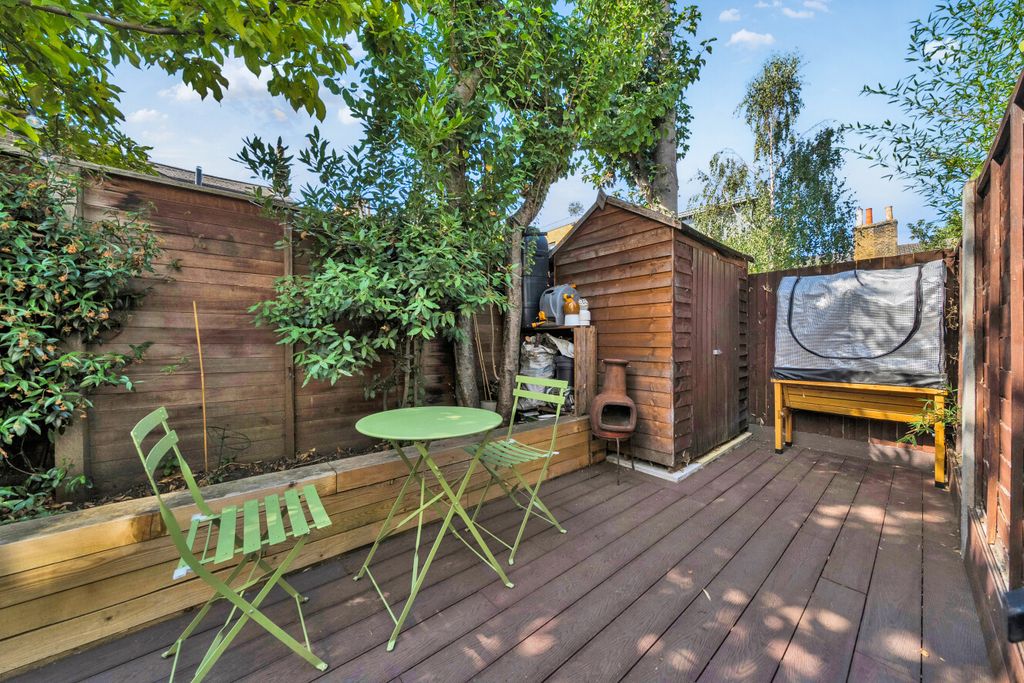 Property photo 2 of 5 1508854-17-1A00F4...