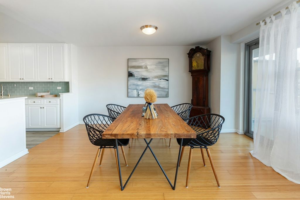 Property photo 3 of 17 <Alttext/>