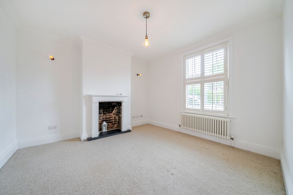 Property photo 2 of 21 Reception Room