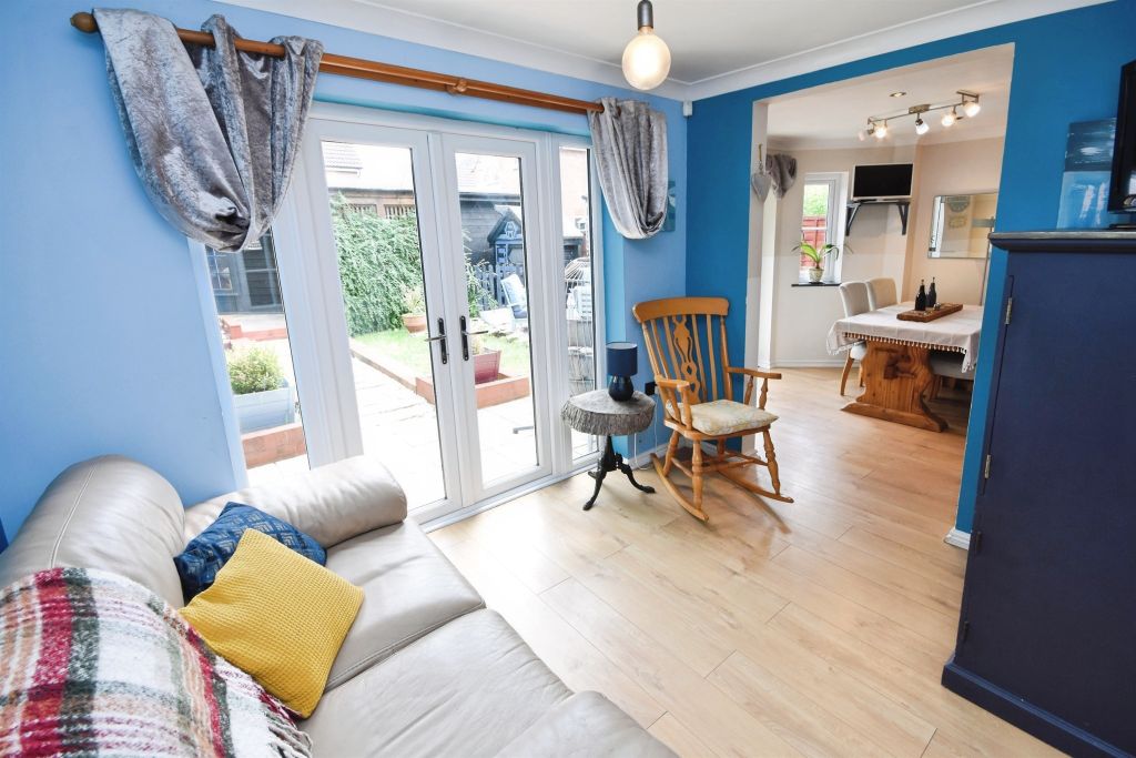 Property photo 3 of 19