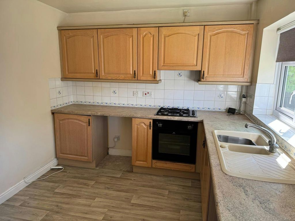 Property photo 1 of 10 96B8c68c-F0Ea-47B0-Bc63-766651470610.Jpg