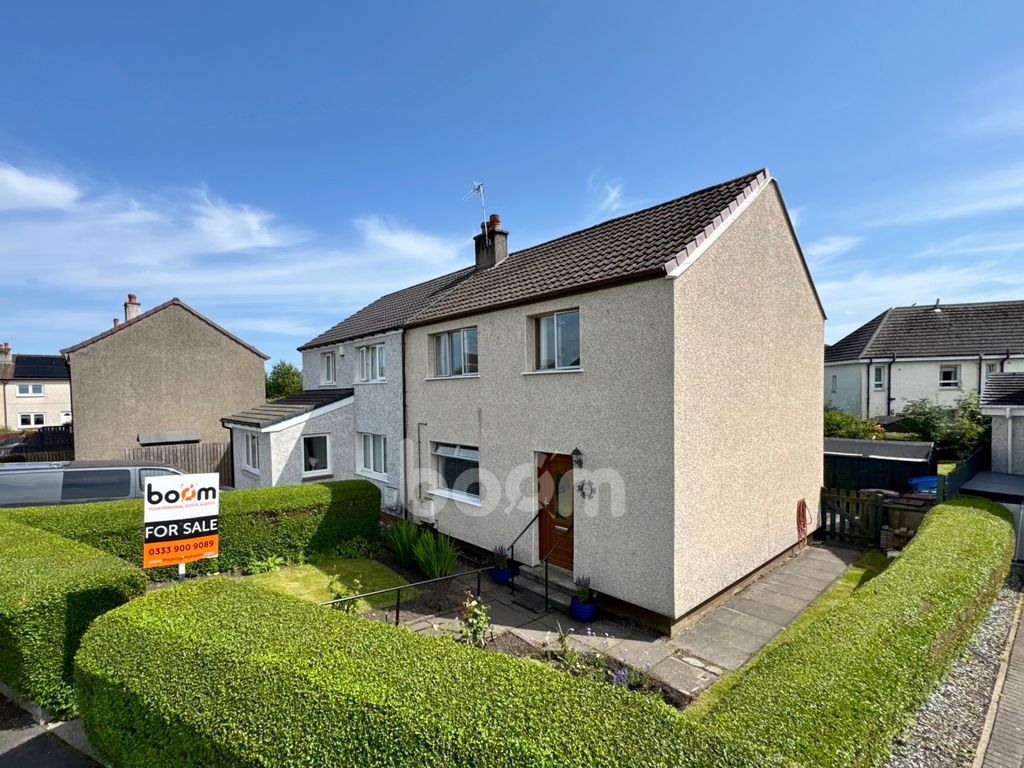 Property photo 1 of 24 Erskinefuald Road, Linwood Three Bedroom Semi Deta