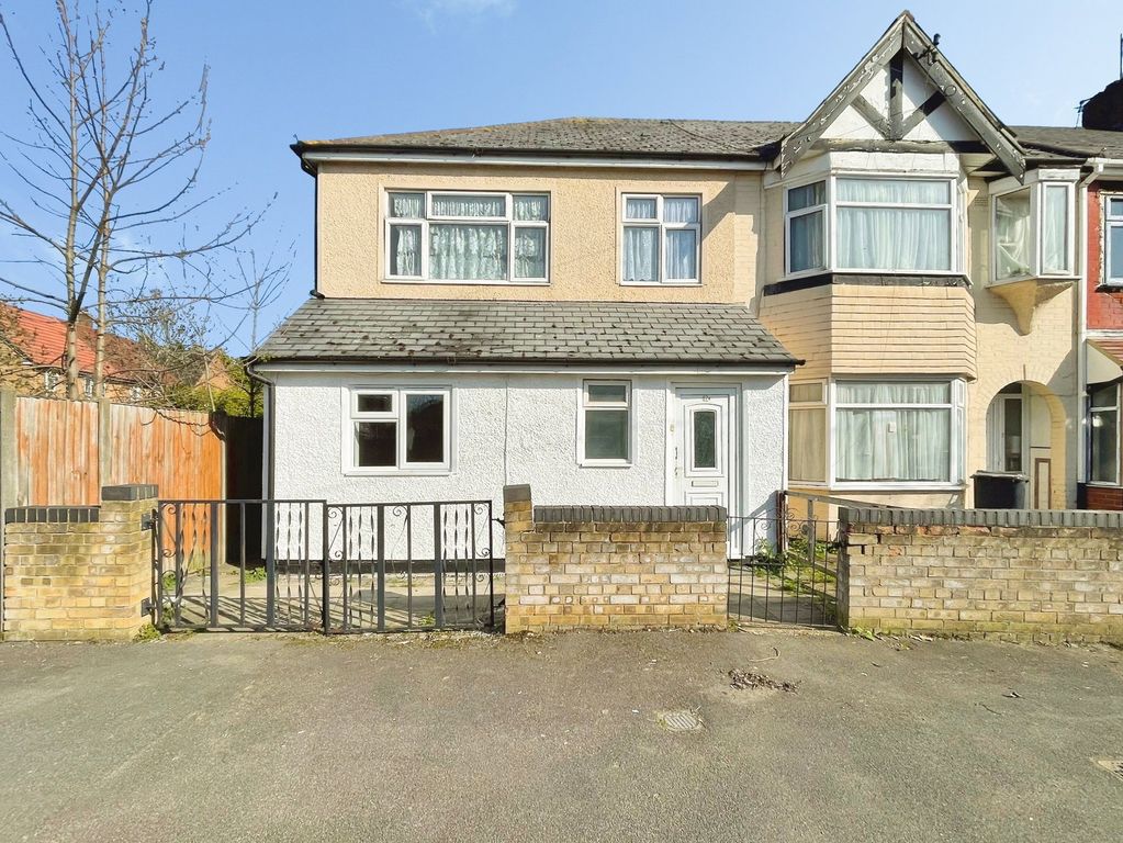 Property photo 1 of 17