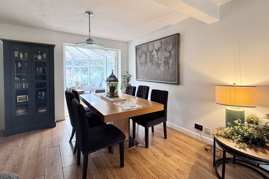 Additional image 7 of 4 bed detached house for saleShropshire Drive, Glossop SK13