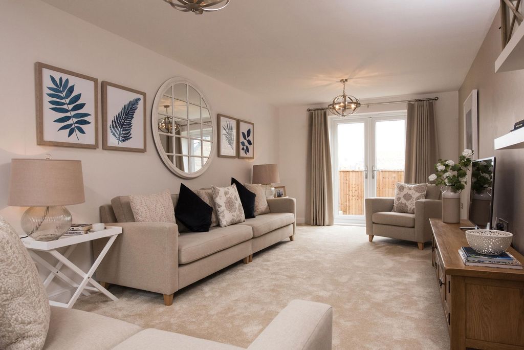 Property photo 3 of 7 Lounge