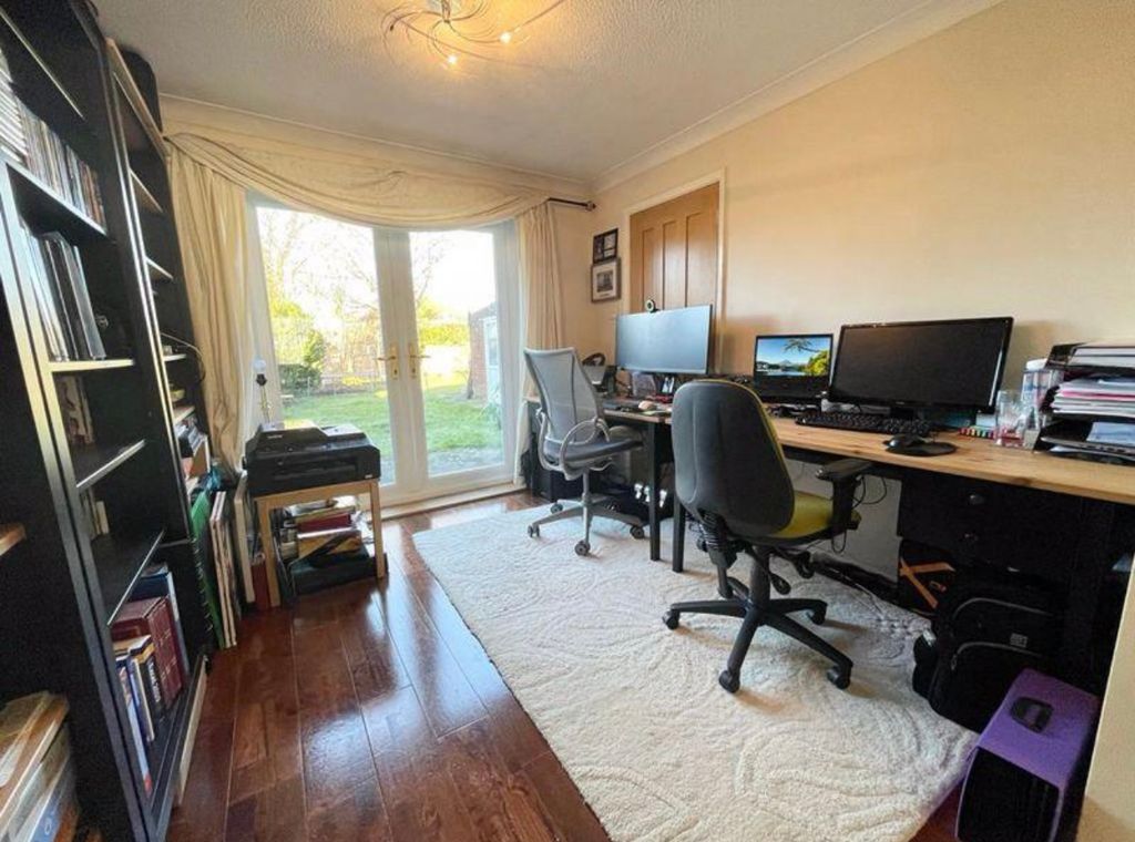 Property photo 3 of 22