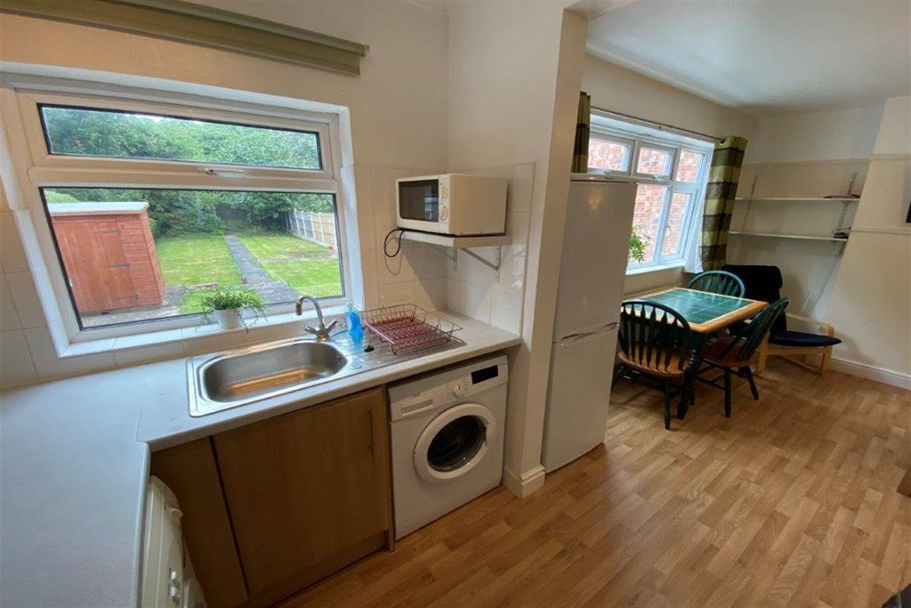 Property photo 3 of 18 (Main)