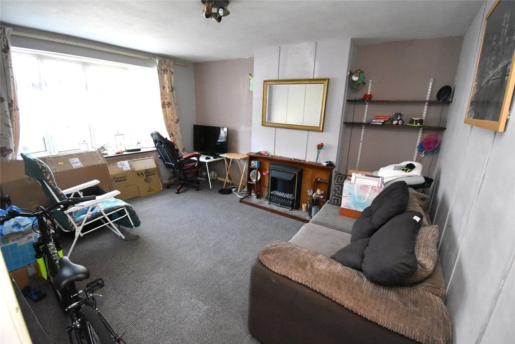 Property photo 2 of 13 Picture No. 08