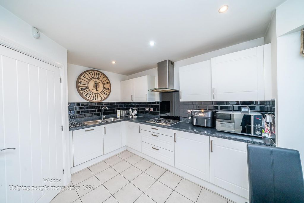 Property photo 3 of 34 Webbs-18.Jpg