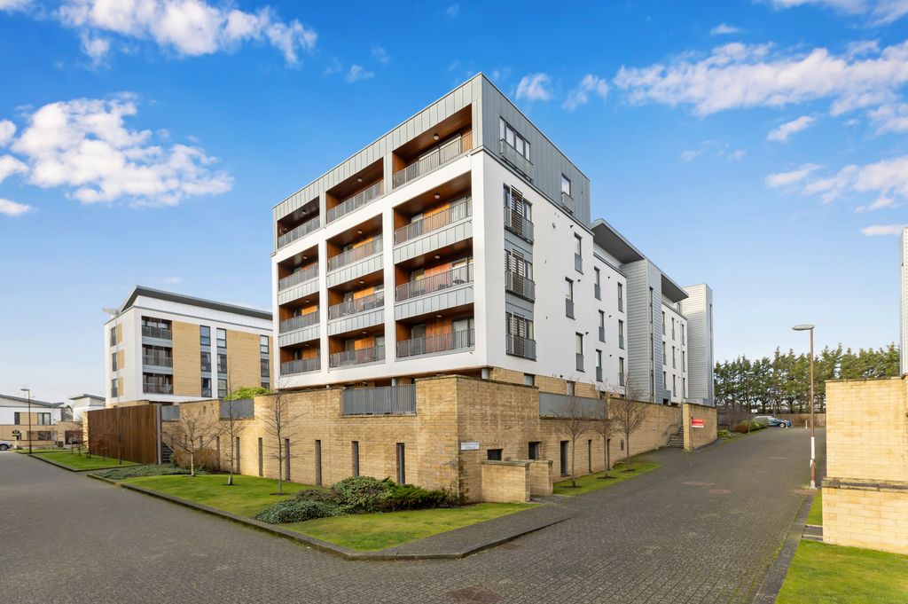 Property photo 1 of 12 Primary Property Image