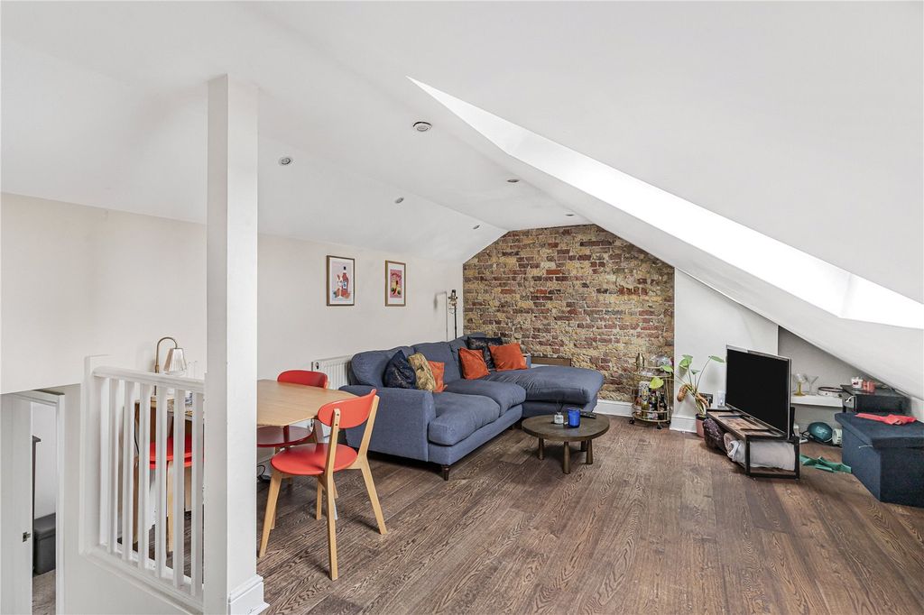 Property photo 1 of 15 Reception Room