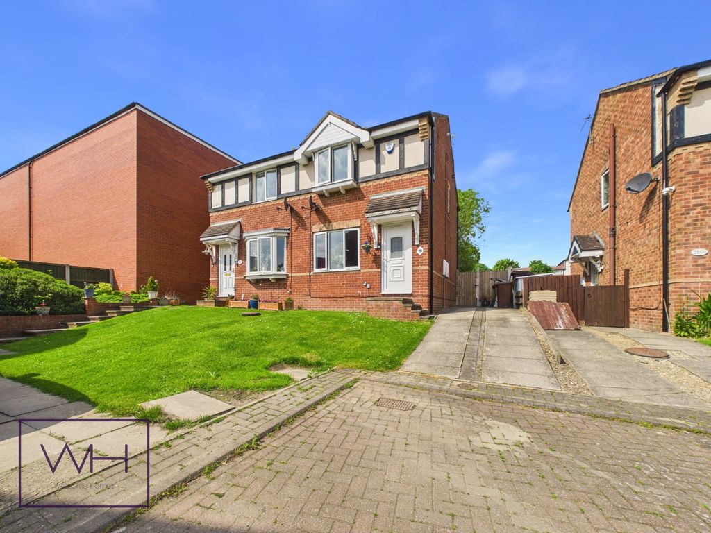 Property photo 1 of 20 Cam04980G0-Pr0154-Still023