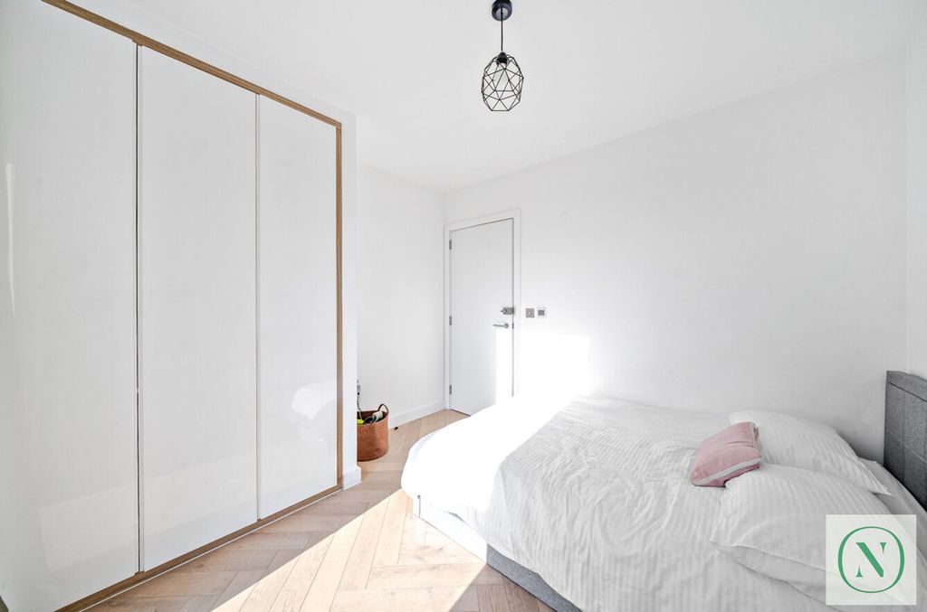 Additional image 8 of 3 bed flat for saleBell Foundry Close, Croydon CR0