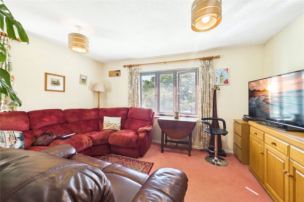 Property photo 3 of 7 Picture No. 13
