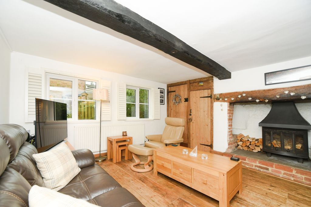 Property photo 3 of 17