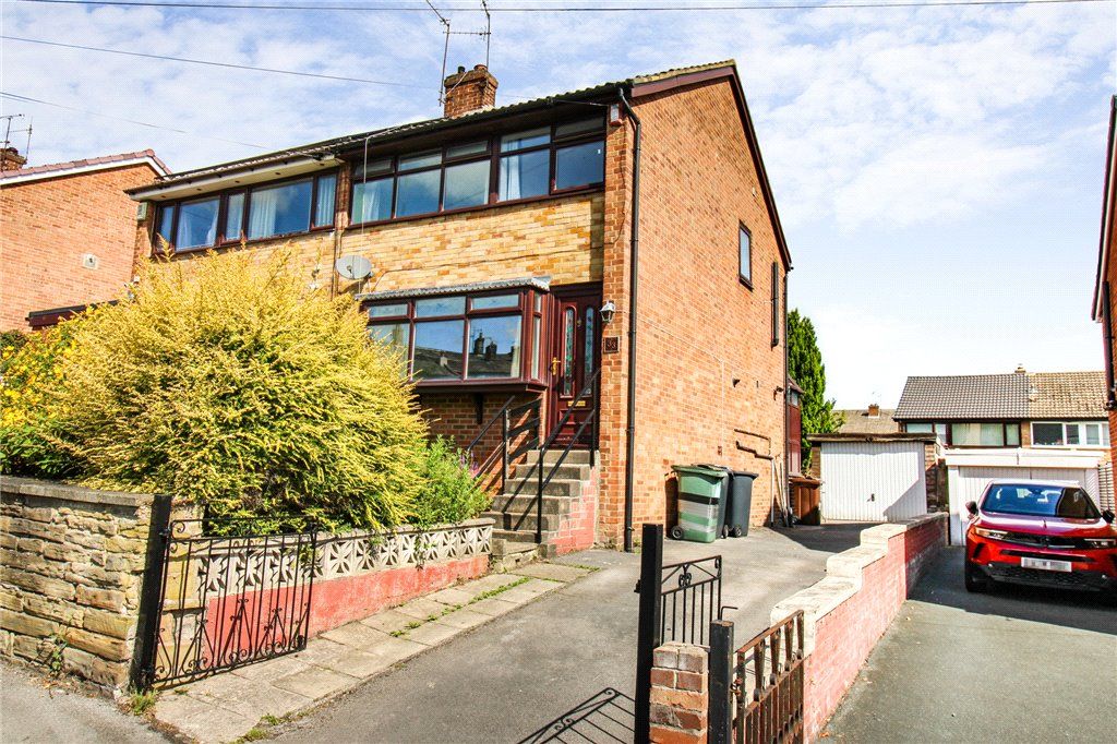 Property photo 1 of 14 Apperley Road
