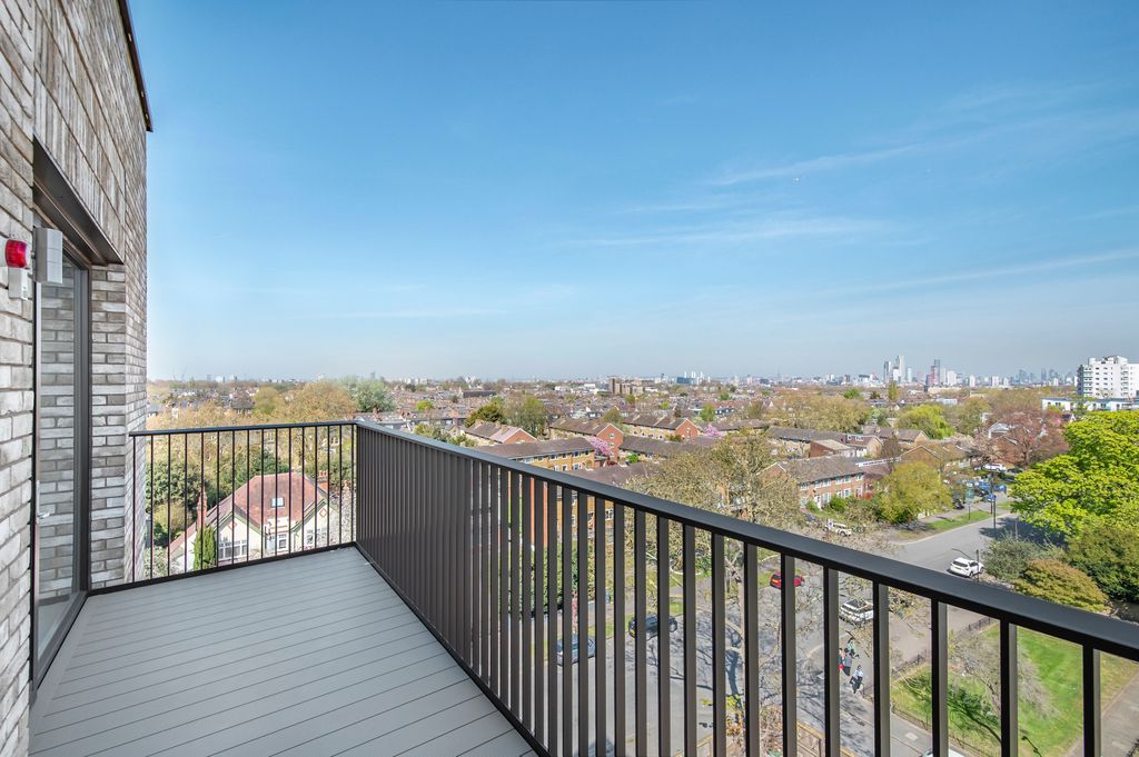 Property photo 3 of 11 Vistry_-_107_Clarence_Avenue_-_-14