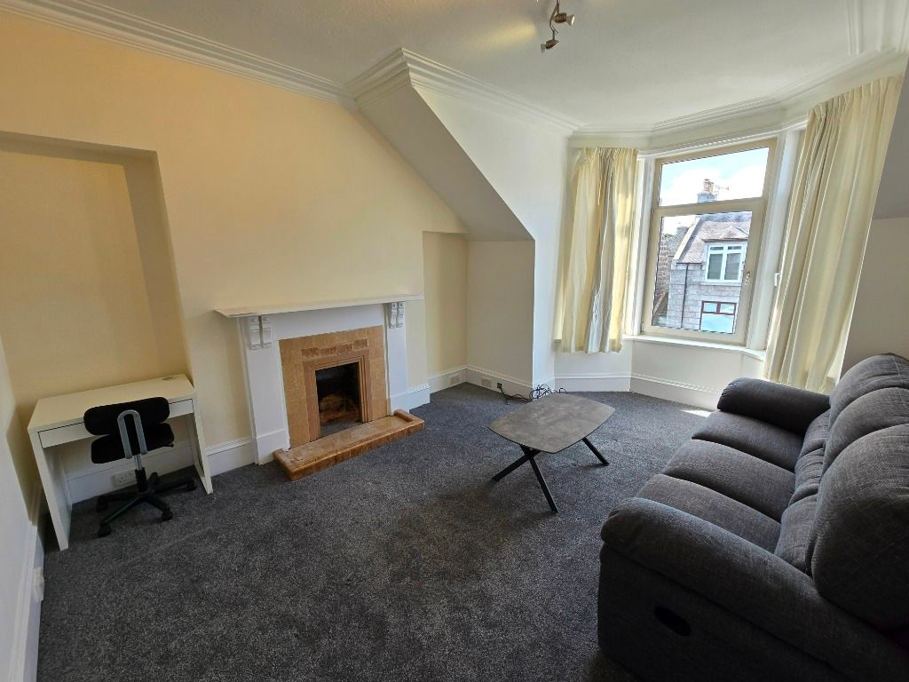 Property photo 2 of 9 Photo 2