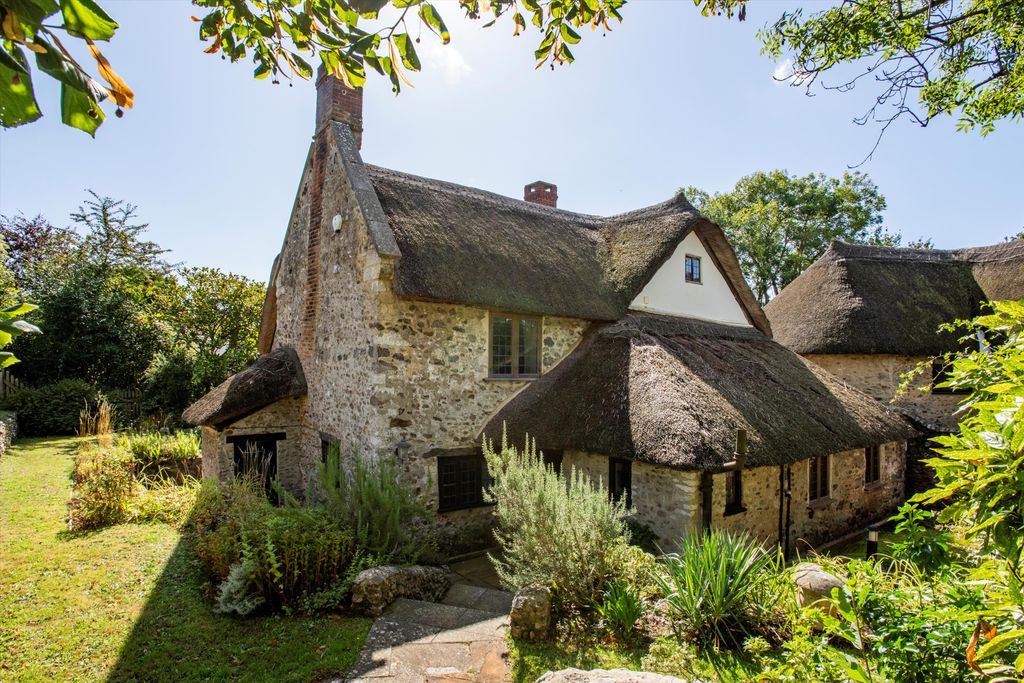 Property photo 1 of 21 Image