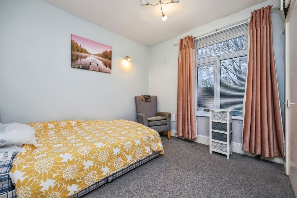 Property photo 3 of 15 Pbox-Img.Jpg