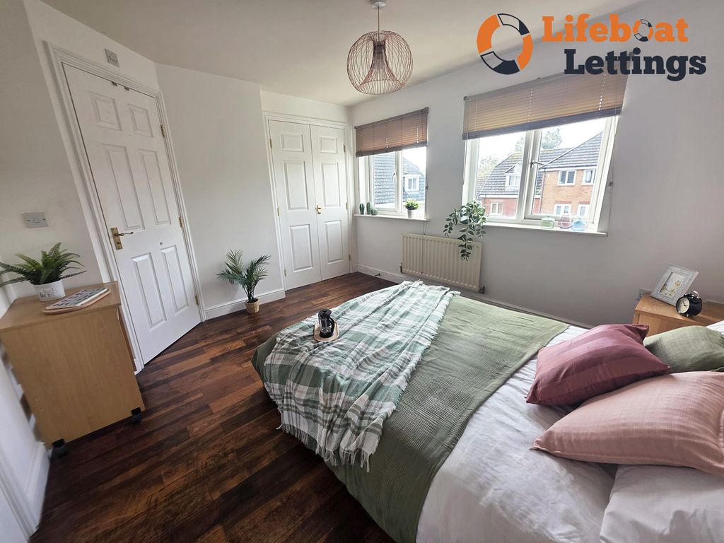 Property photo 2 of 6 Bedroom 5B