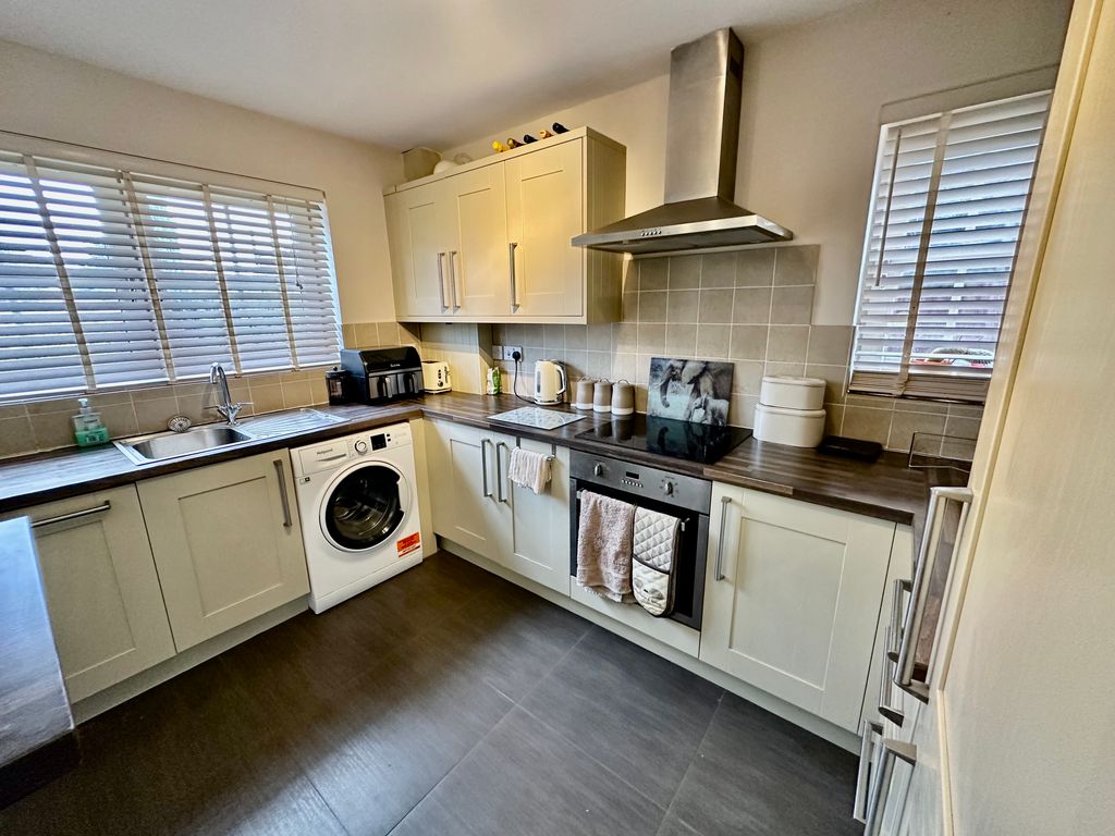 Property photo 2 of 20 Img_0538