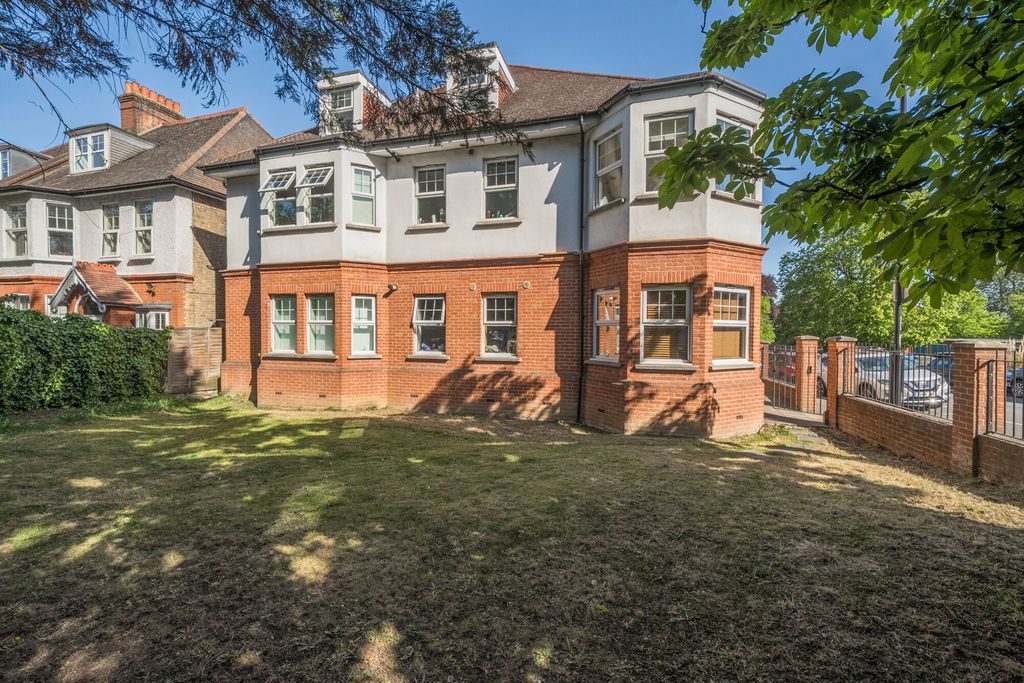 Property photo 1 of 15 1455661-12-69F46c...