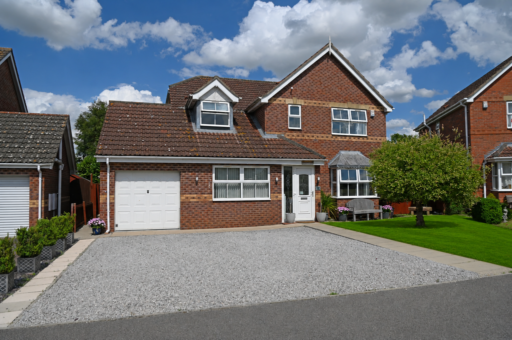 Property photo 1 of 33