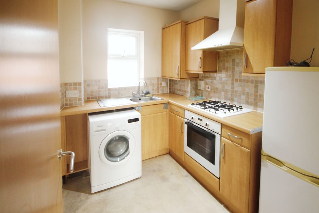 Property photo 2 of 10