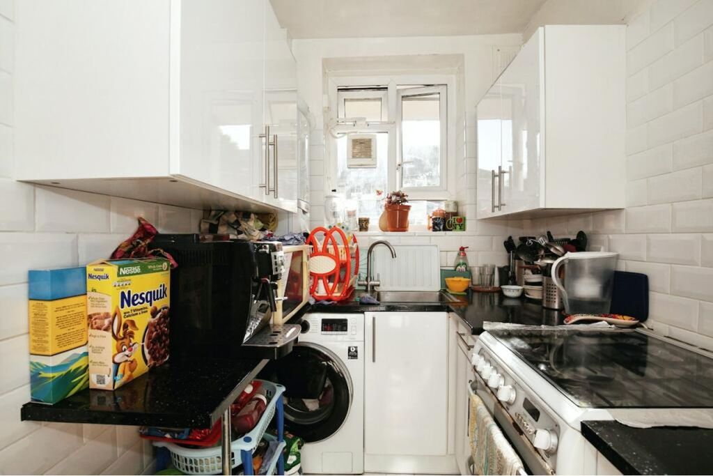 Property photo 3 of 26