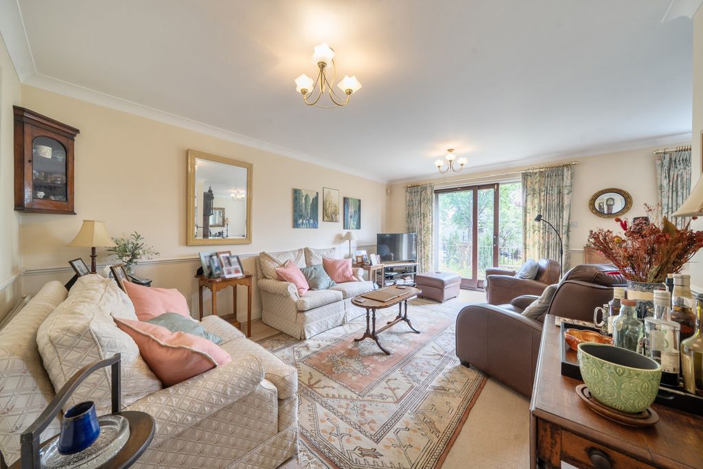 Property photo 3 of 23 1471033-2-6A22d3B...