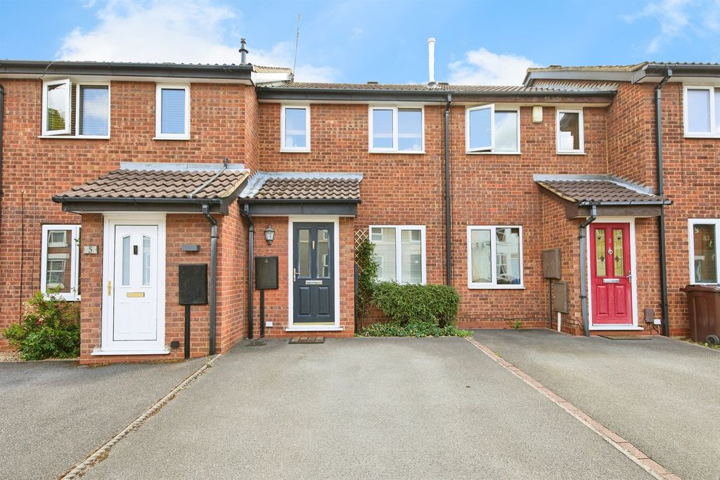 Property photo 1 of 17