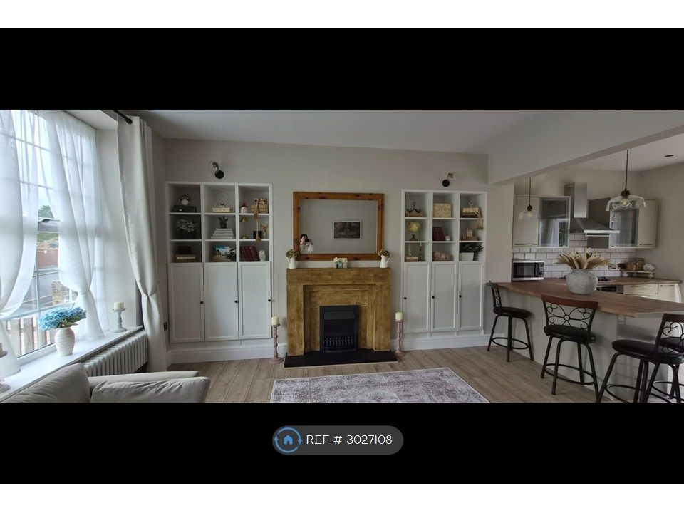 Property photo 2 of 29