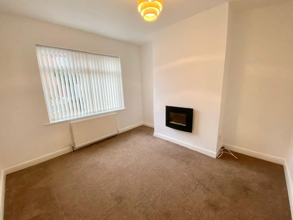 Property photo 3 of 8 Image