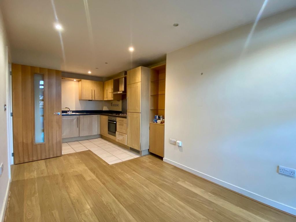 Property photo 2 of 6