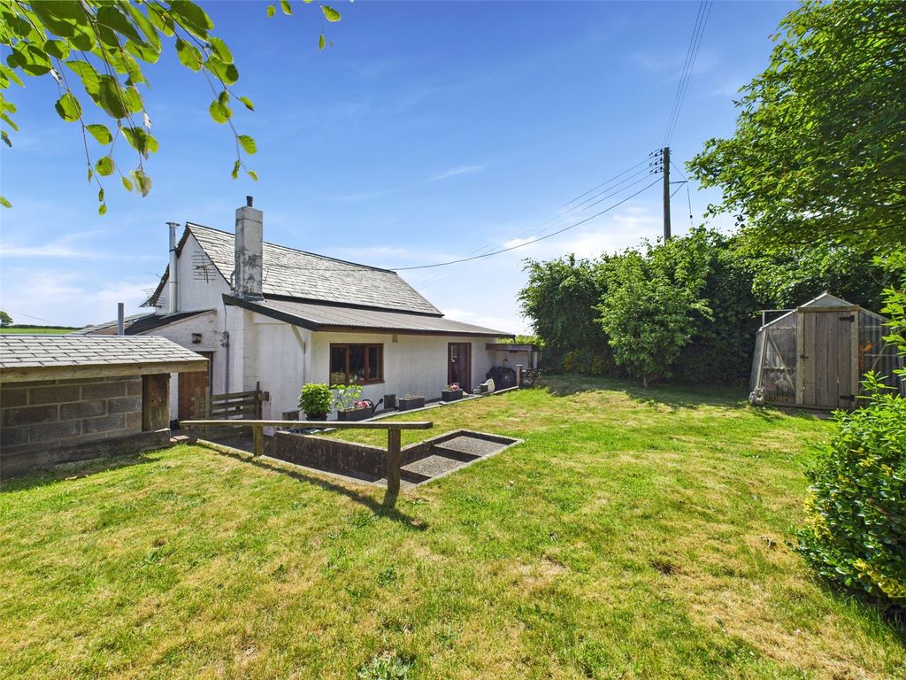Property photo 2 of 18 Picture No. 06