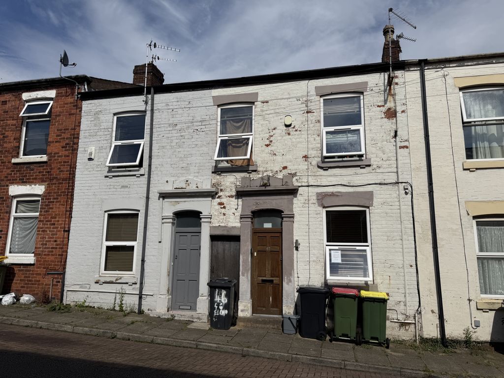 Property photo 1 of 1