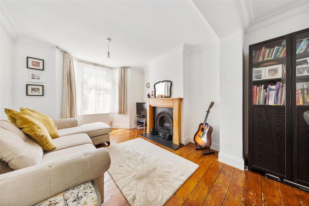 Property photo 3 of 15