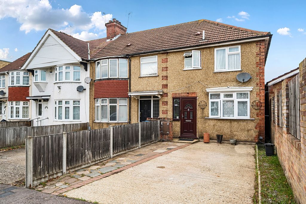 Property photo 1 of 13 1376314-21-690B6F...