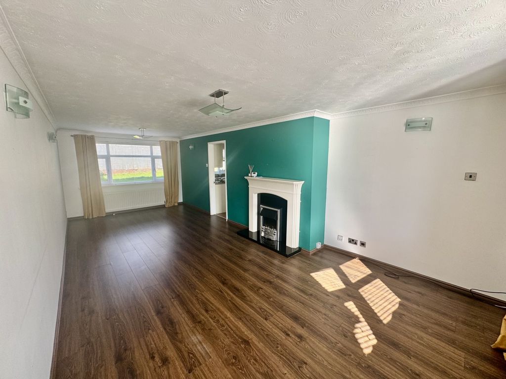 Additional image 4 of 3 bed semi-detached house for saleEastdene Way, Peterlee, County Durham SR8