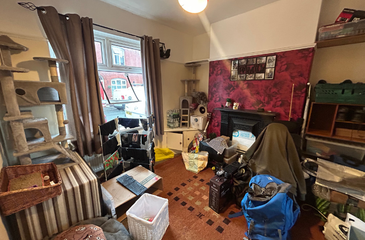 Property photo 2 of 8