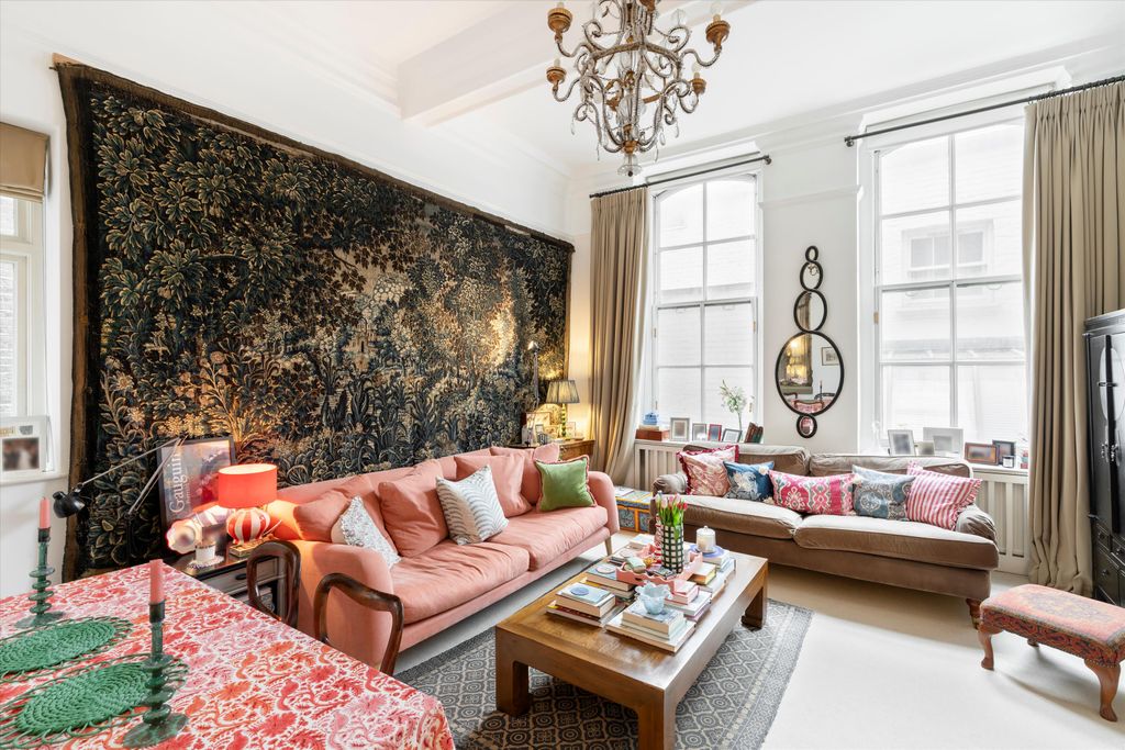 Property photo 2 of 14 Image