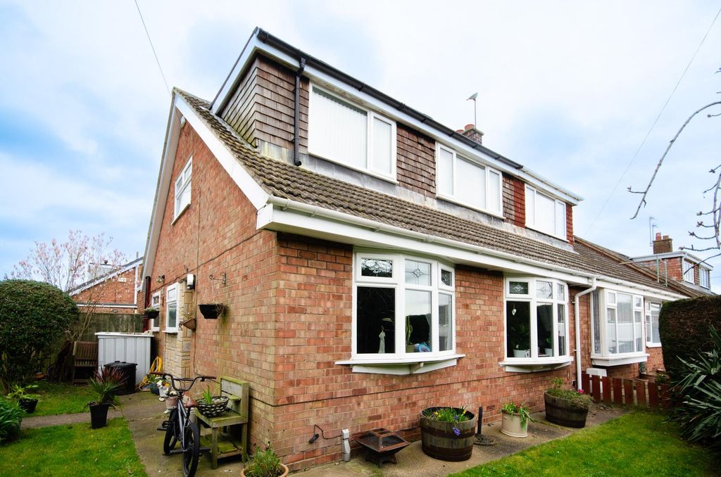 Property photo 3 of 24