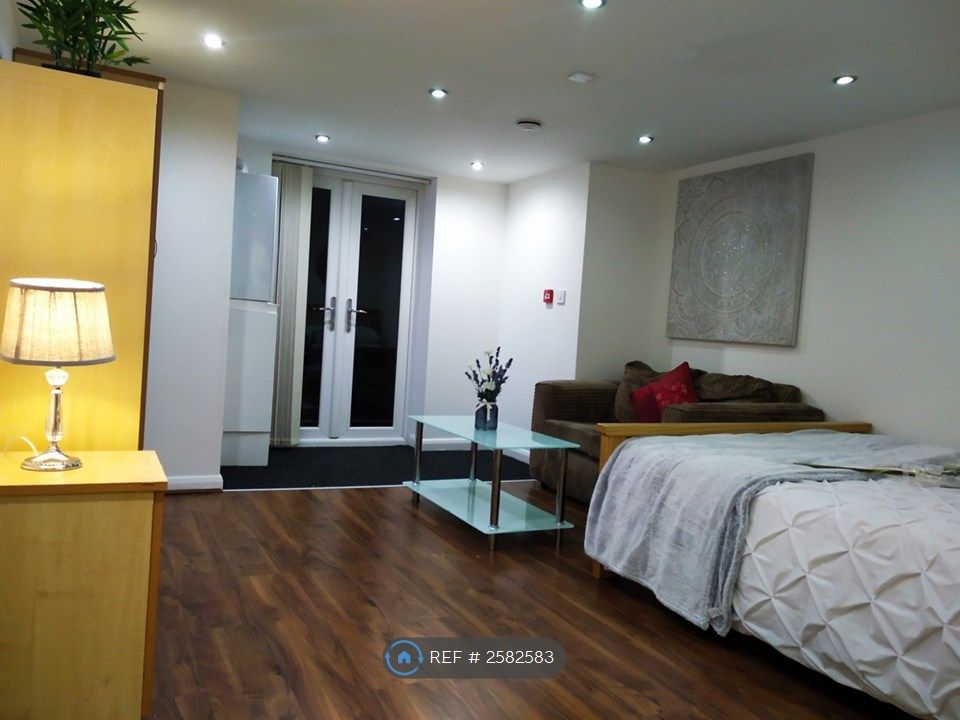 Property photo 2 of 5