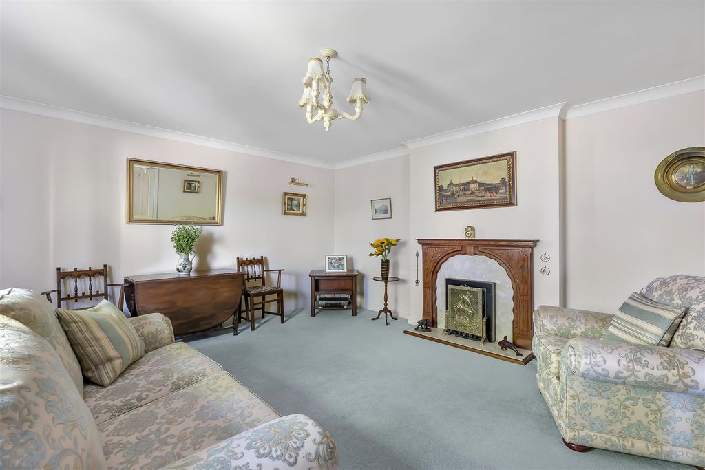 Property photo 2 of 32 Img_0765.Jpg