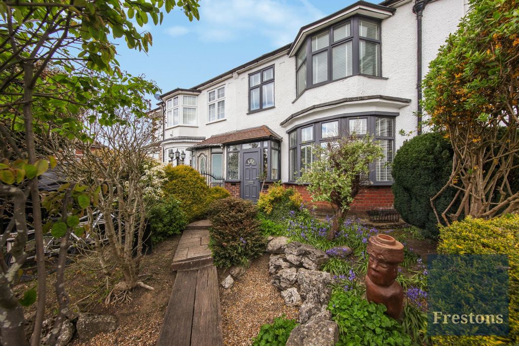 Property photo 1 of 15